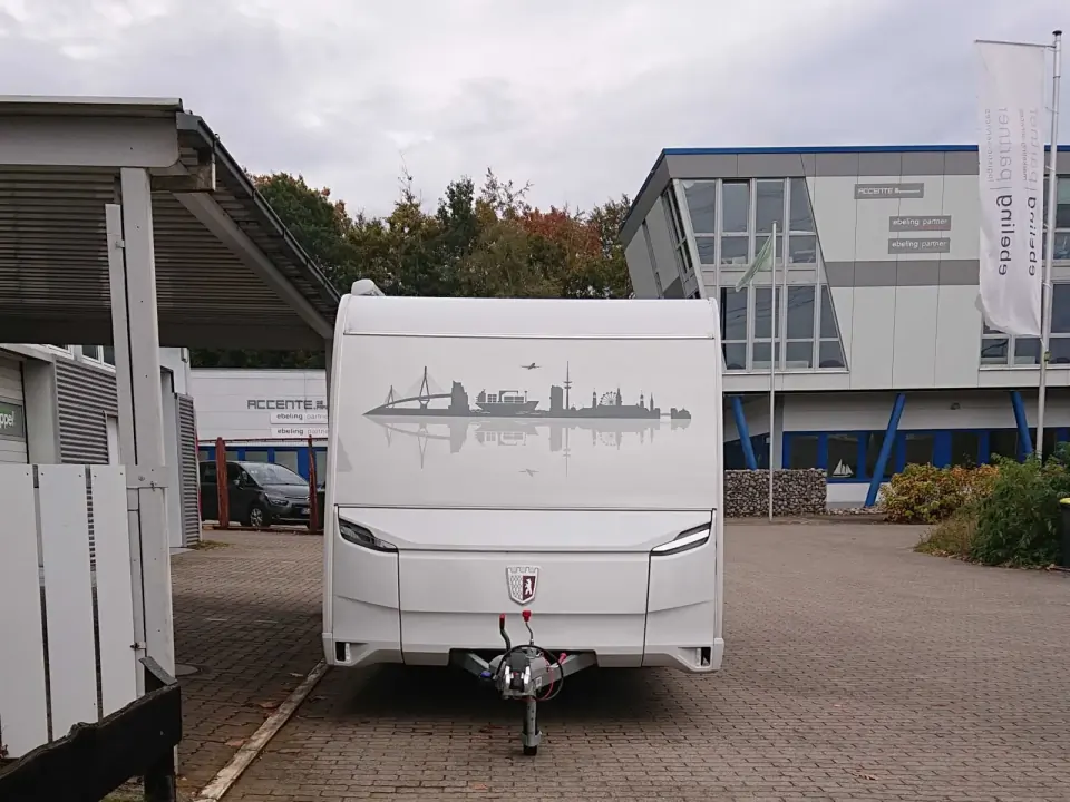 Wohnwagen Folierung Skyline Dekorfolie – Fahrzeugfolierung Reisewagen Hamburg