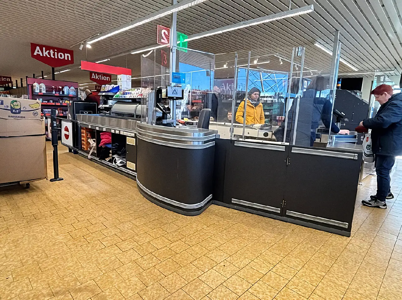 Aldi Markt Kasse Nachher